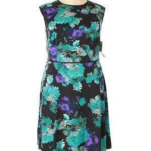 London Times Floral Shift Dress Fit & Flare NWT